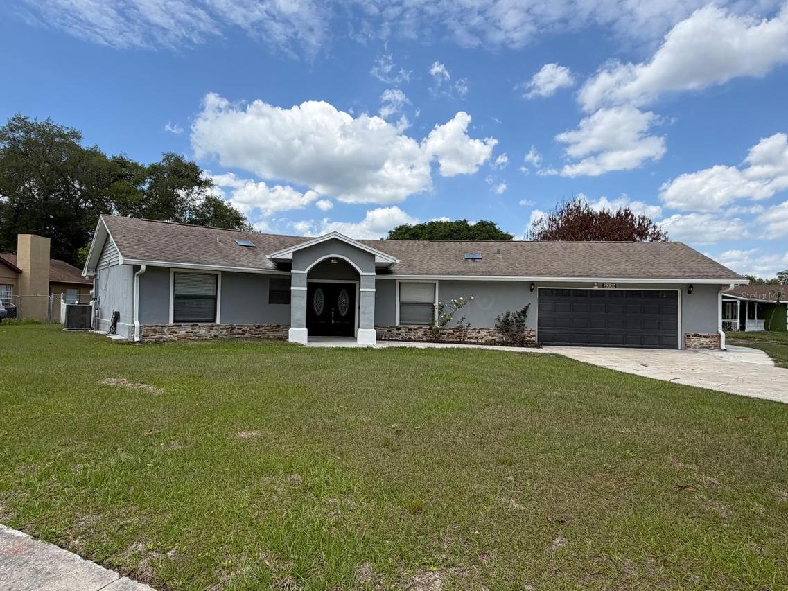 2356 Royale Oaks Blvd., Kissimmee, FL 34744