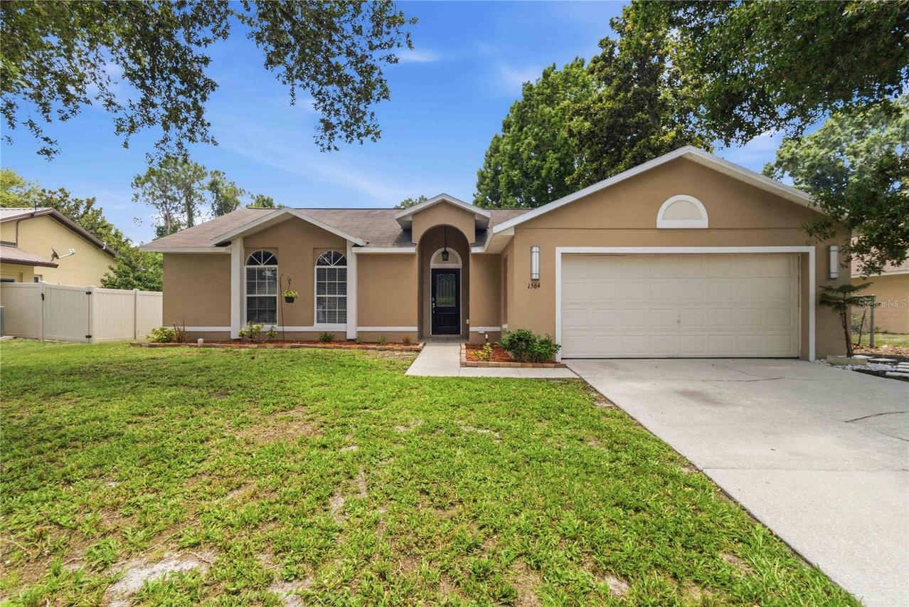 1564 Cypress Woods Cir., St Cloud, FL 34772