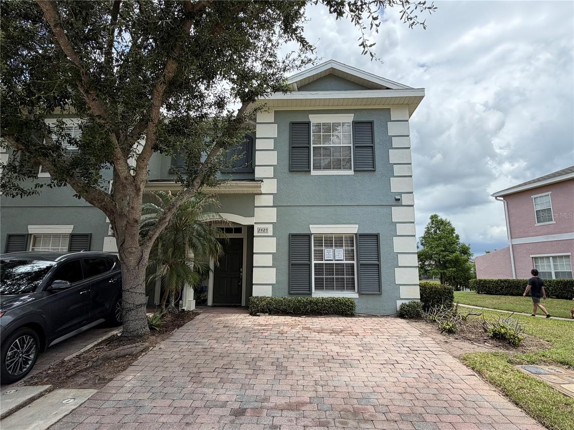 2425 Caravelle Cir., Kissimmee, FL 34746