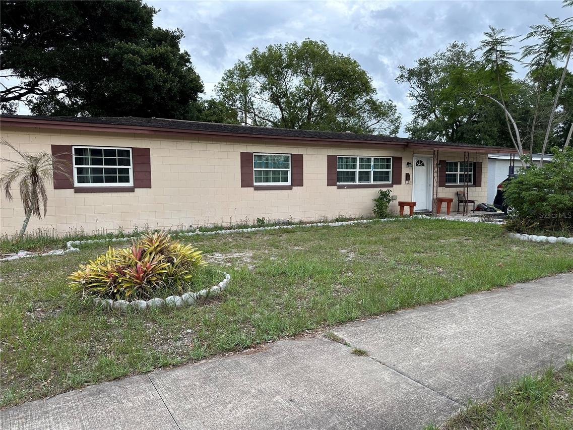 1301 Julio Ln., Orlando, FL 32807