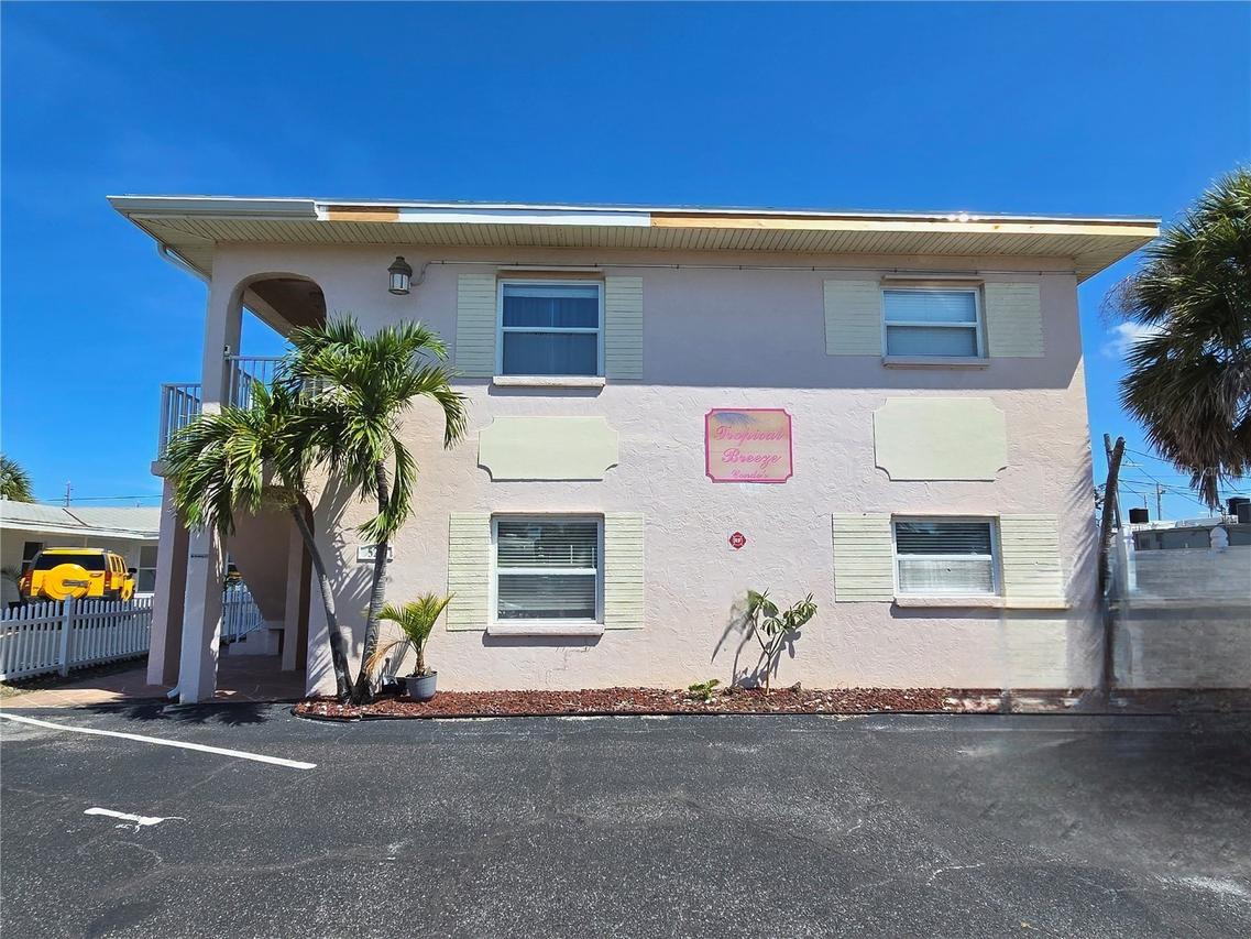 525 73rd Ave. #2, St Pete Beach, FL 33706