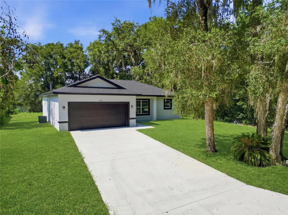 881 W Wisconsin Ave., Orange City, FL 32763