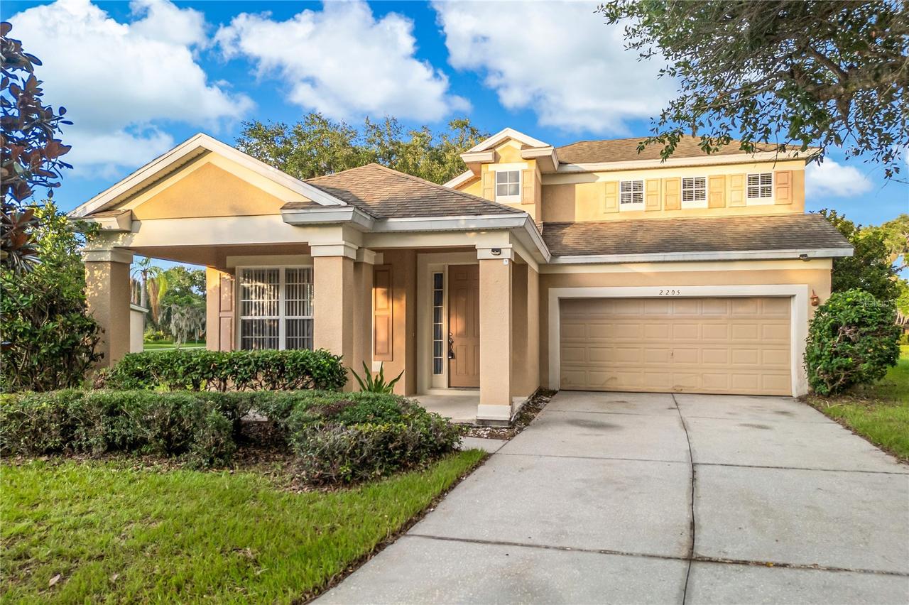 2205 Granger Ave., Kissimmee, FL 34746