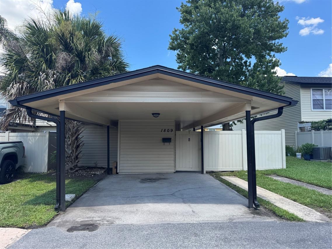 1809 Townhall Ln., Orlando, FL 32807