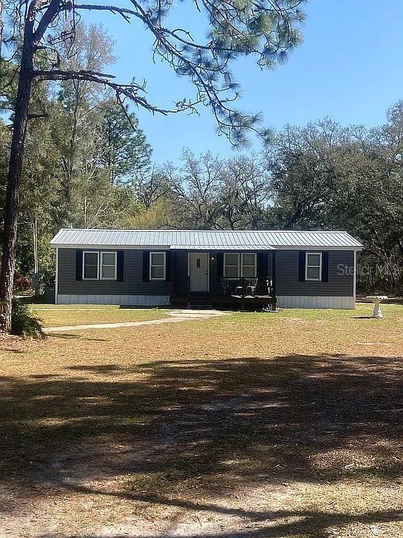 8670 N Meyer Sq., Dunnellon, FL 34433