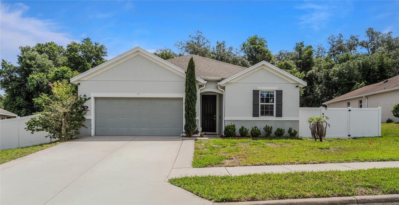 665 Carya Ct., Deland, FL 32724