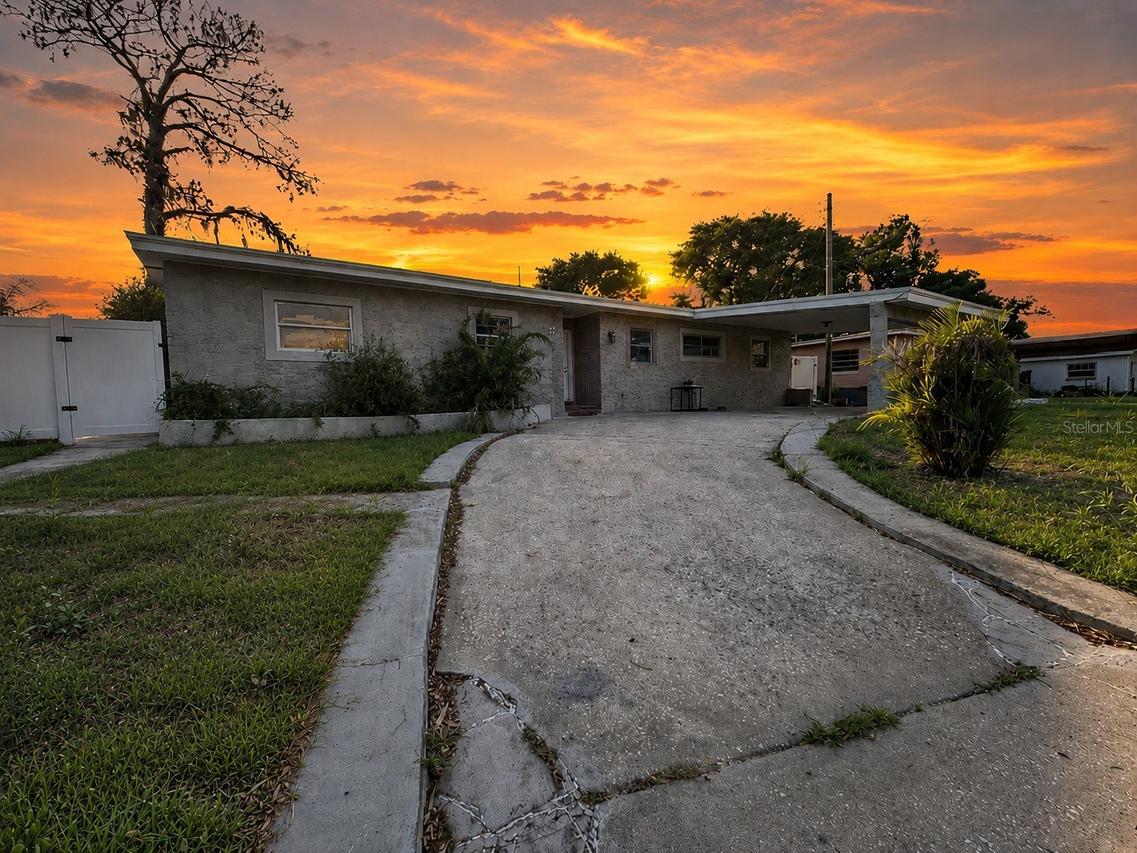 2506 Sandy Ln., Orlando, FL 32818