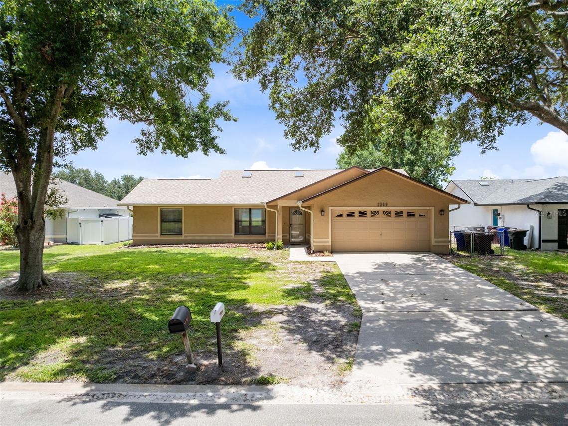 1369 Wood Lake Cir., St Cloud, FL 34772