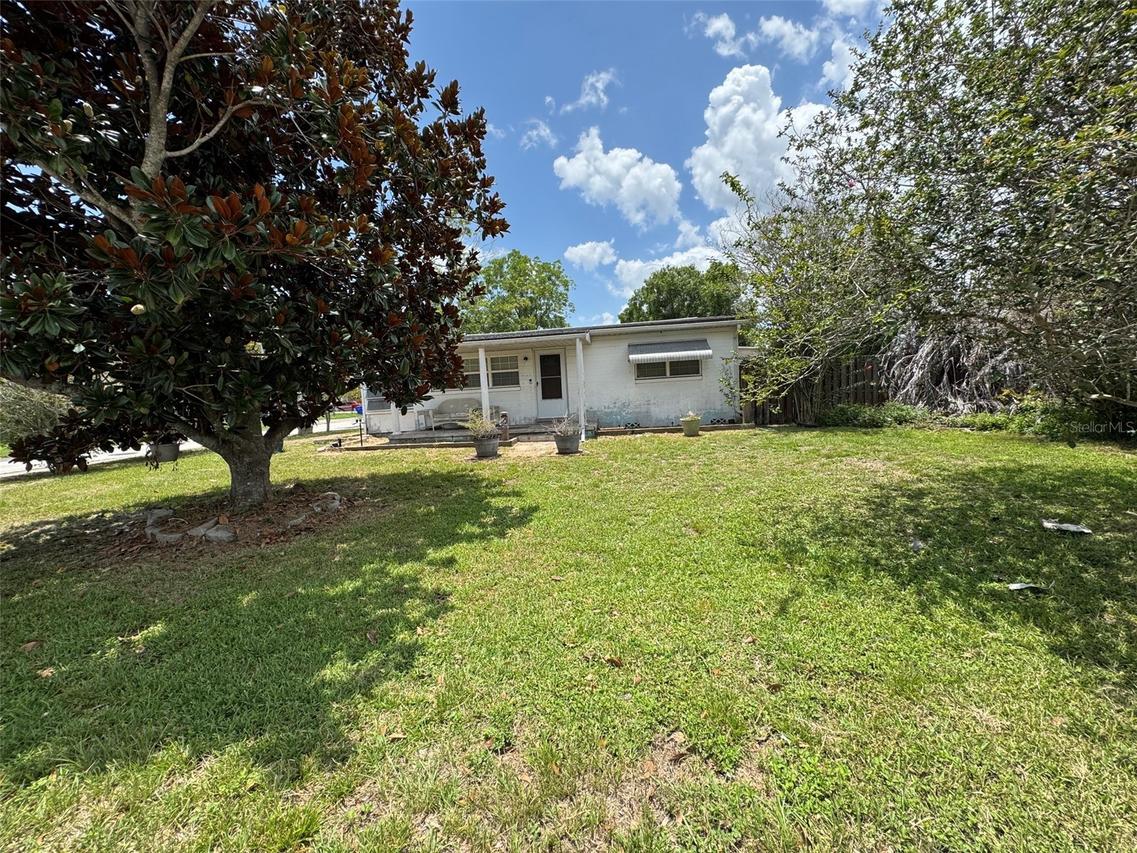 1404 Emmett St., Kissimmee, FL 34741