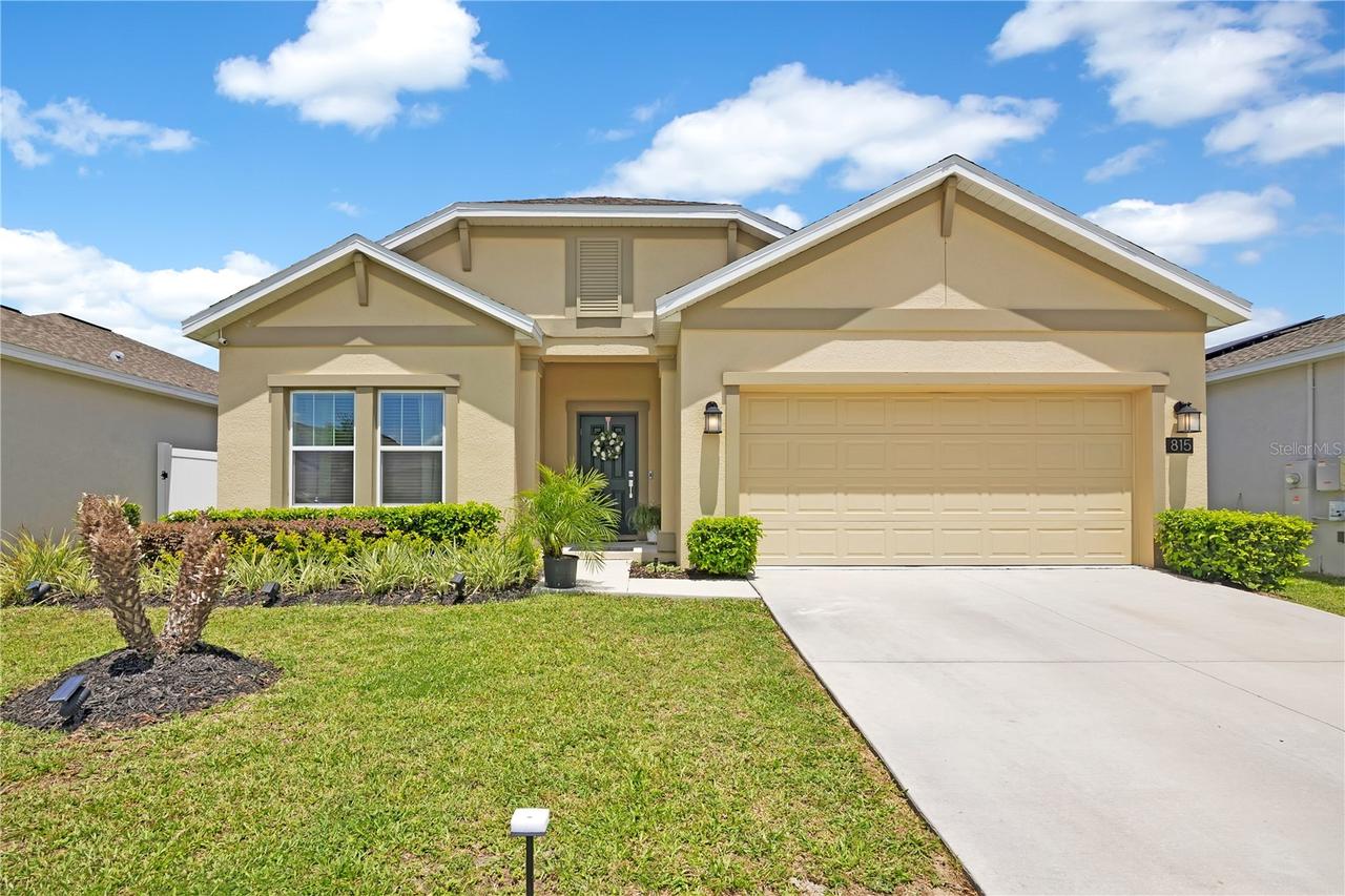 815 Kapi Dr., Groveland, FL 34736
