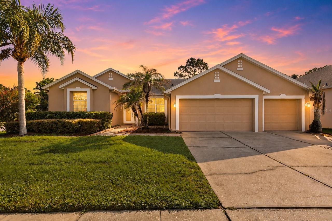 631 Waterland Ct., Orlando, FL 32828
