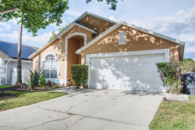 419 Buckingham Cir., Davenport, FL 33897