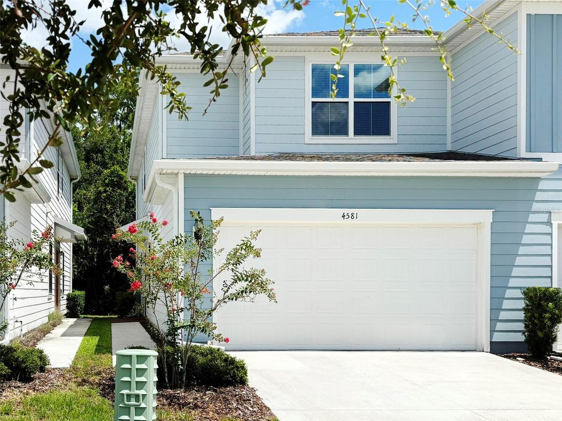 4581 Sparkling Shell Ave, Kissimmee, FL 34746