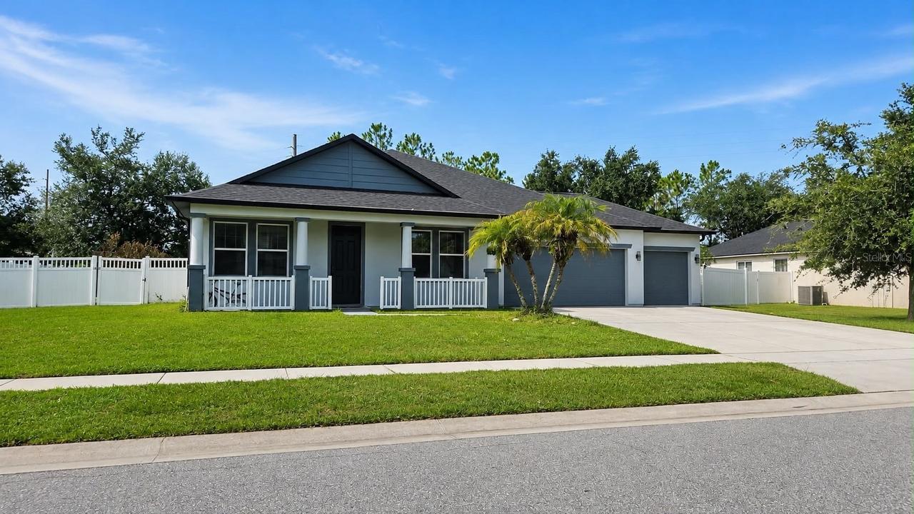 2047 Bearing Ln., Kissimmee, FL 34744