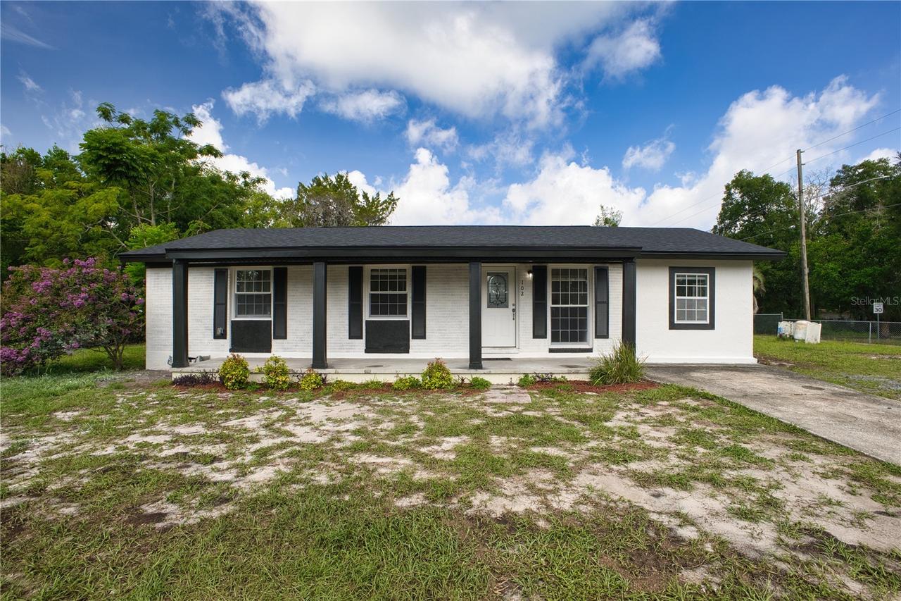102 Amigos Rd., Debary, FL 32713