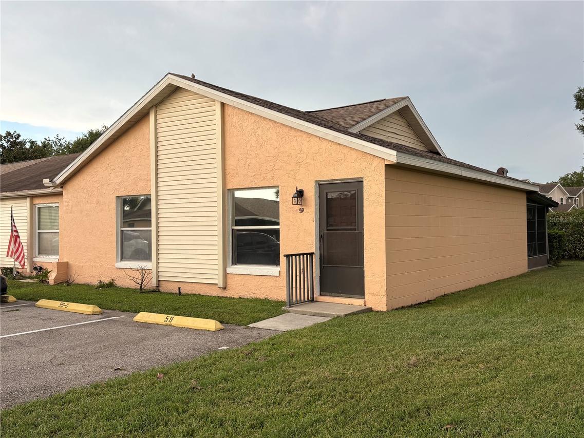 59 E Country Cove, Kissimmee, FL 34743