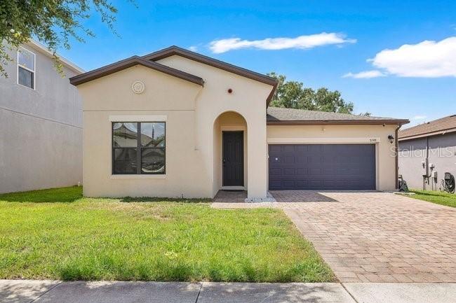 9248 Chandler Dr., Groveland, FL 34736
