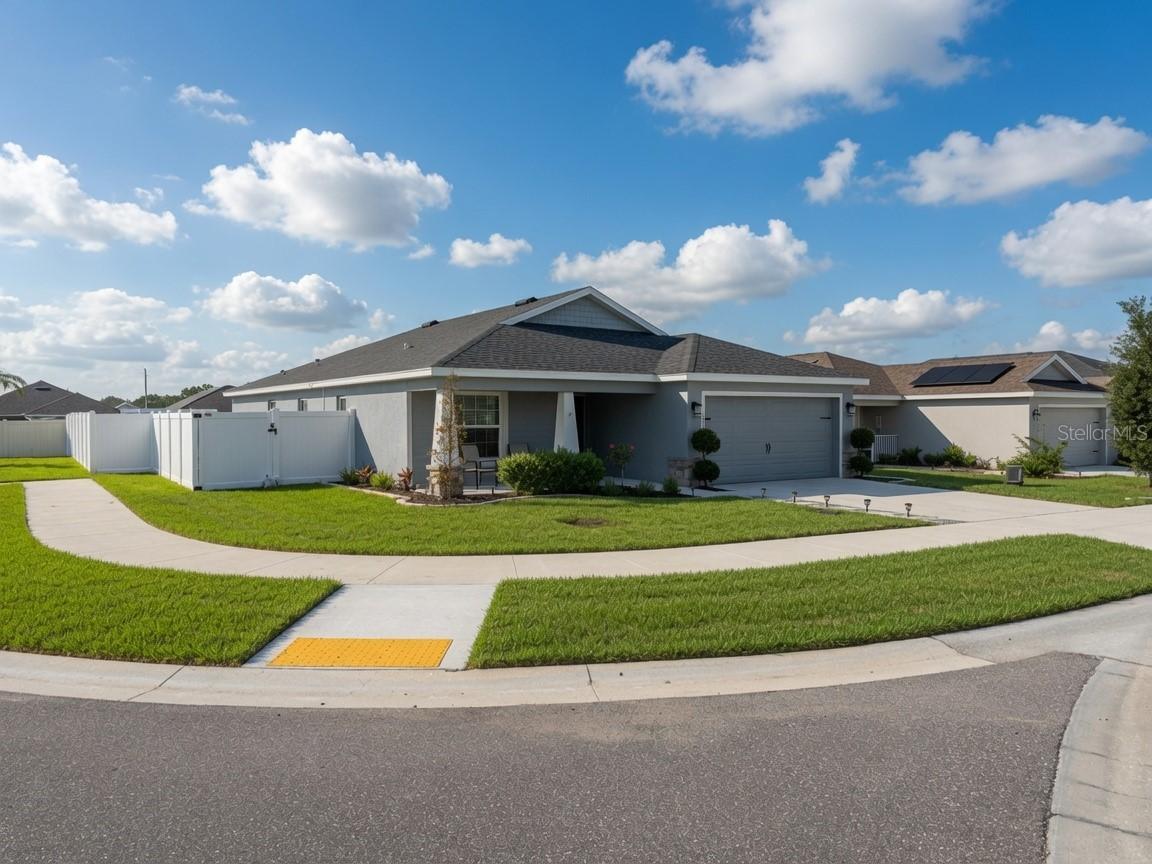 1032 Zion Dr., Haines City, FL 33844