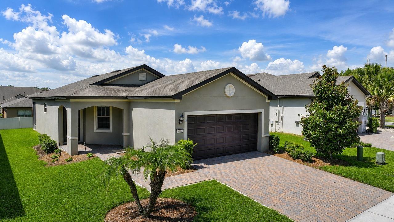 406 Tortosa Ct., Davenport, FL 33837