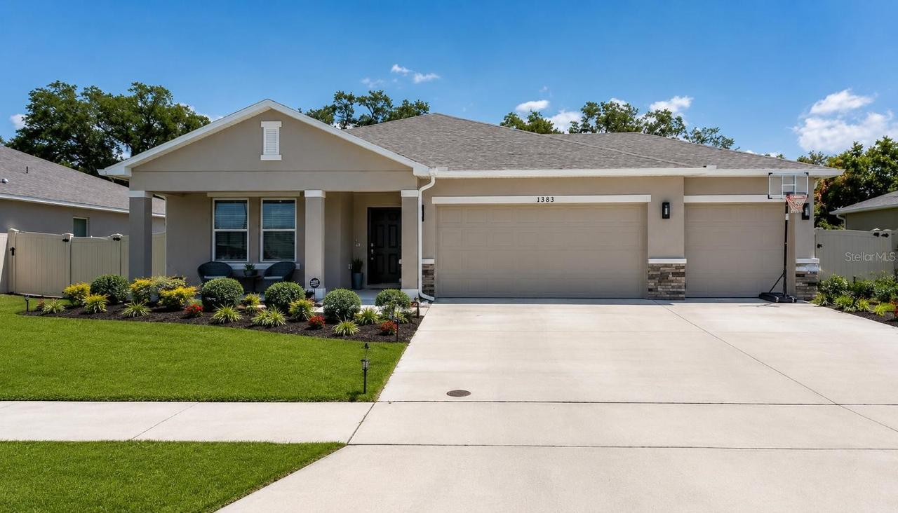 1383 Levy Bend Dr., Kissimmee, FL 34744