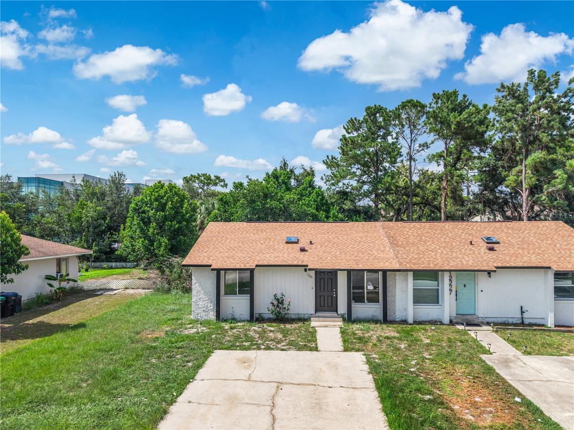 12225 Coral Reef Dr., Orlando, FL 32826