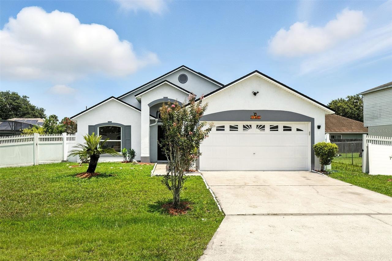 460 Martigues Dr., Kissimmee, FL 34759
