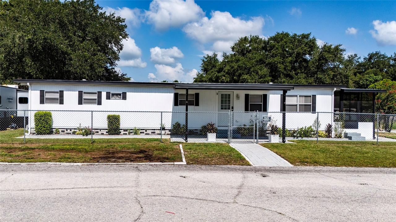 24 Flamingo Blvd., Winter Haven, FL 33880