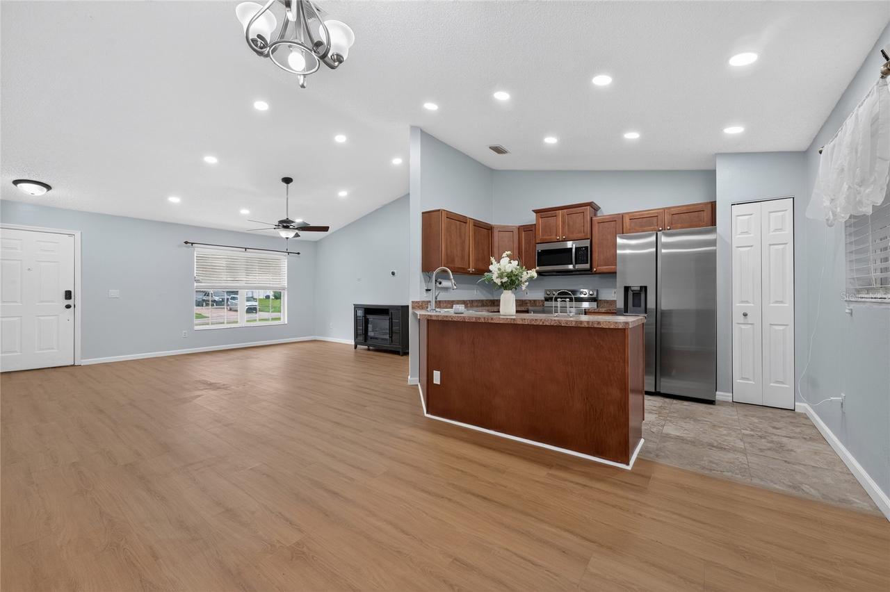 3424 Sanborn Ln., Deltona, FL 32738