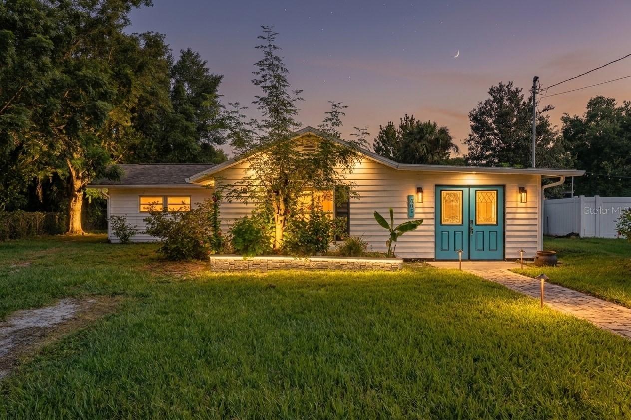 809 Grandview Ave., Altamonte Springs, FL 32701