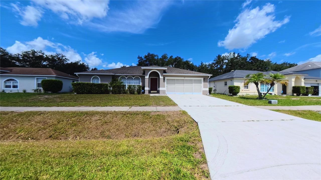 566 Oak Branch Cir., Kissimmee, FL 34758