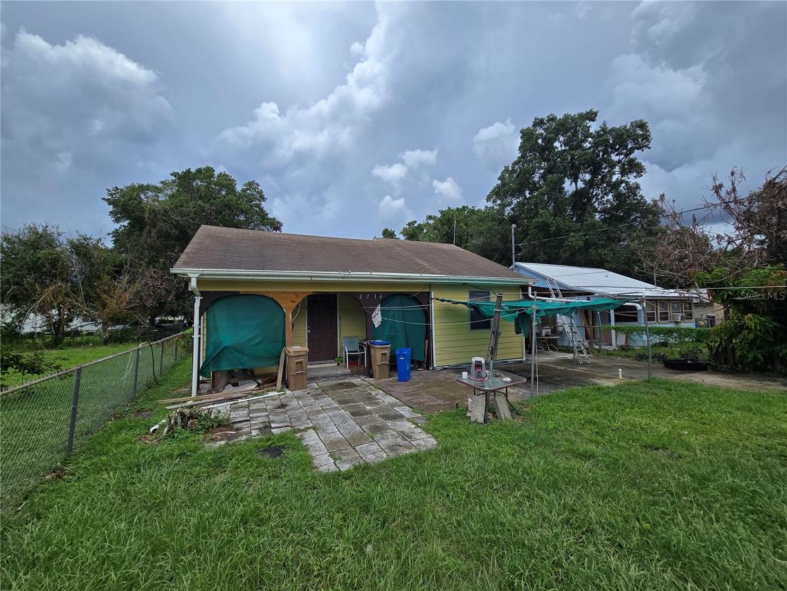 2714 Sample St., Kissimmee, FL 34744