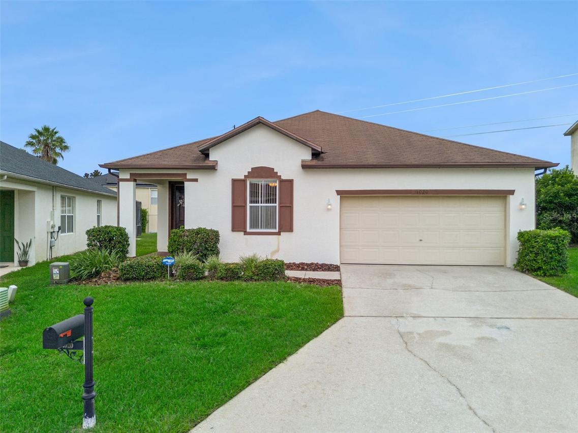1020 Pine Ridge Dr., Davenport, FL 33896