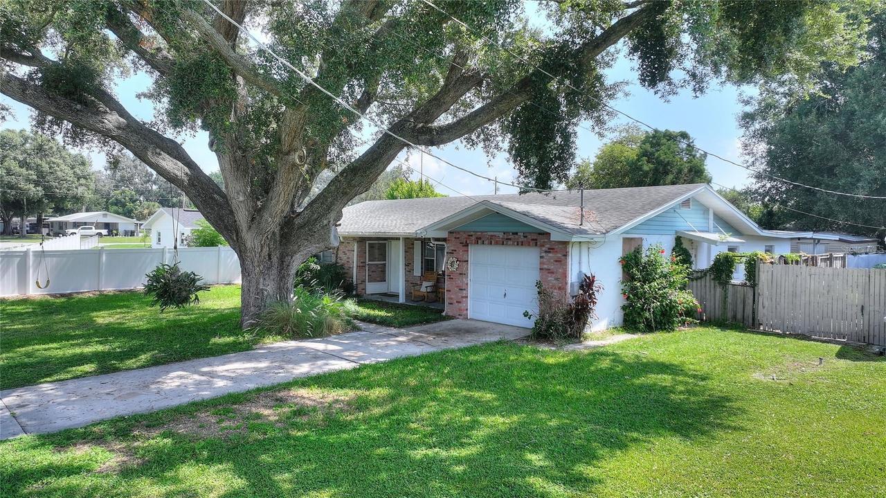 2802 Sunset Dr., Winter Haven, FL 33881