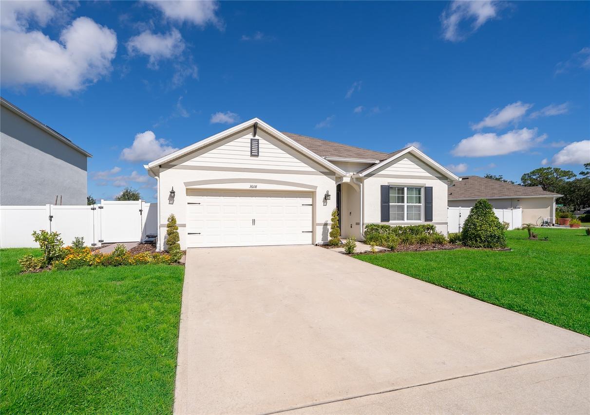 3608 Scarlet Oak Dr., St Cloud, FL 34772