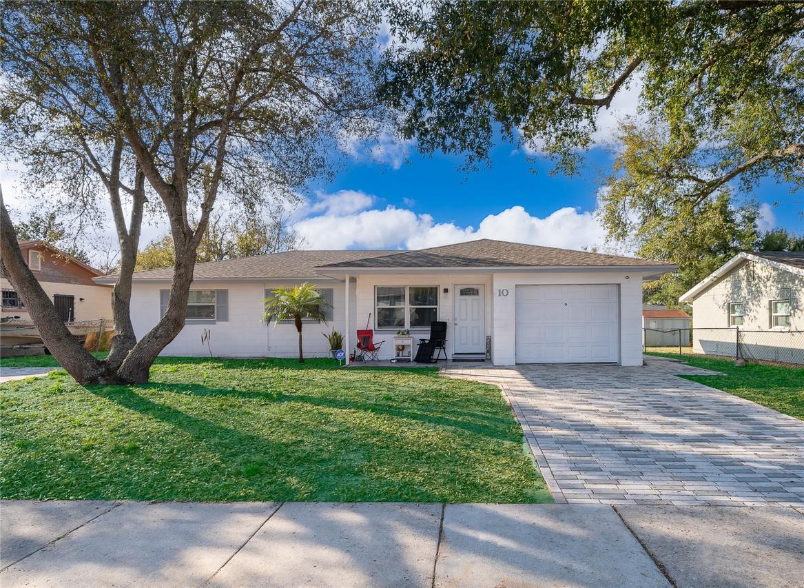 10 E Celeste St., Apopka, FL 32703