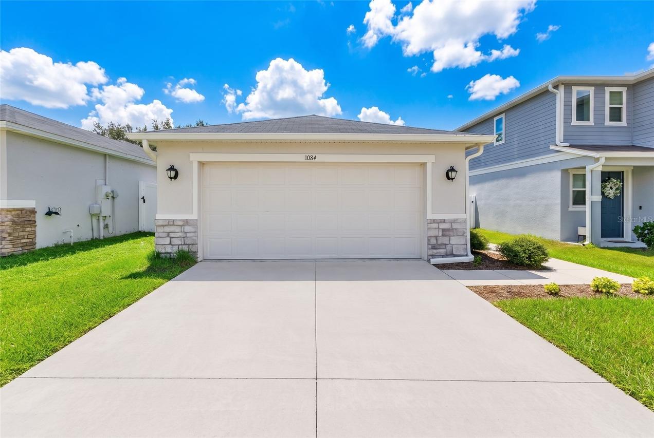 1084 Papaya Cir., Davenport, FL 33897