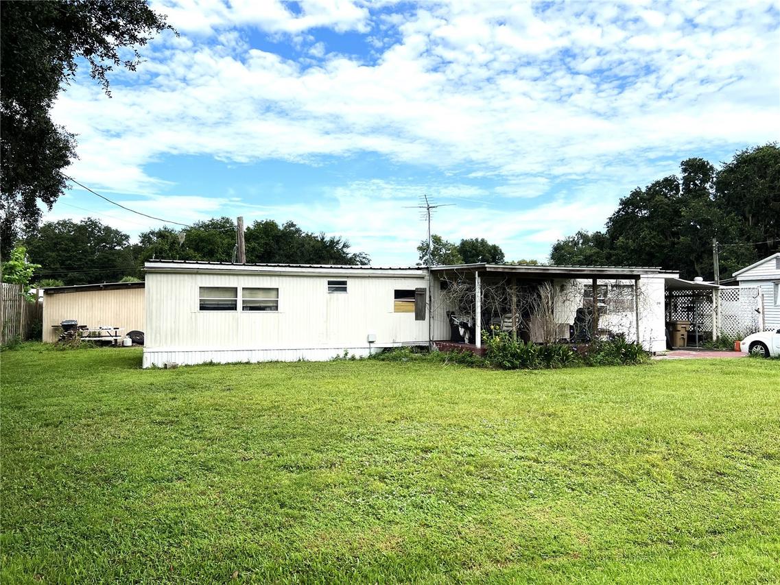 170 N Oak Dr., Kenansville, FL 34739