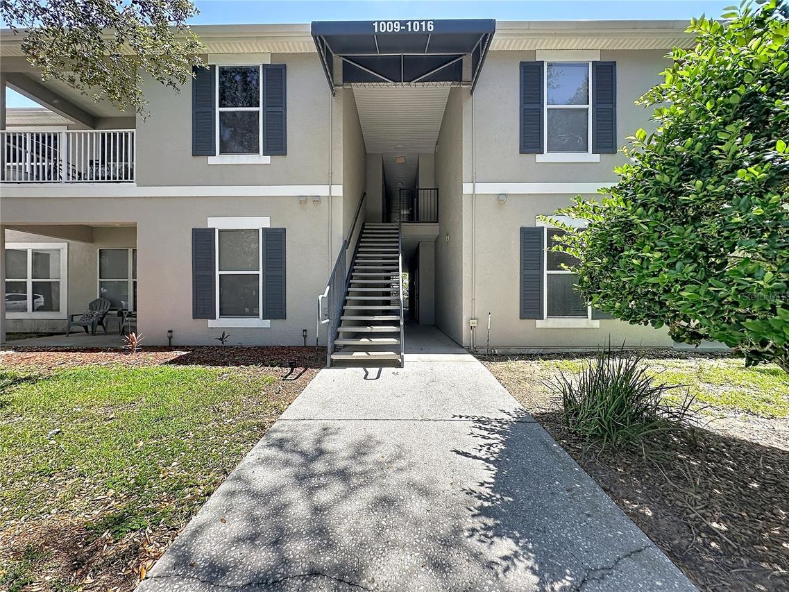 1015 Hemingway Cir, Haines City, FL 33844