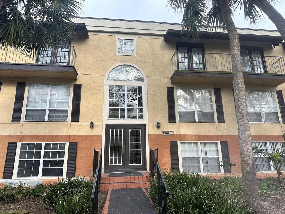 4184 Versailles Dr. #4184D, Orlando, FL 32808
