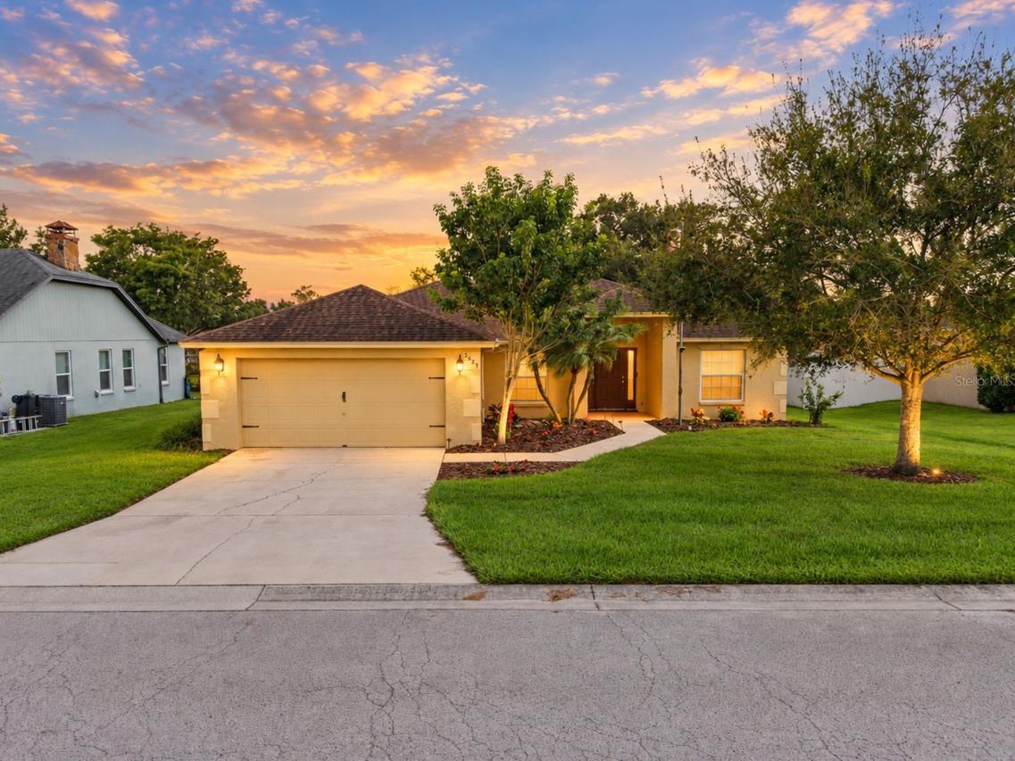 2829 Hickory Ridge Dr., Lakeland, FL 33813