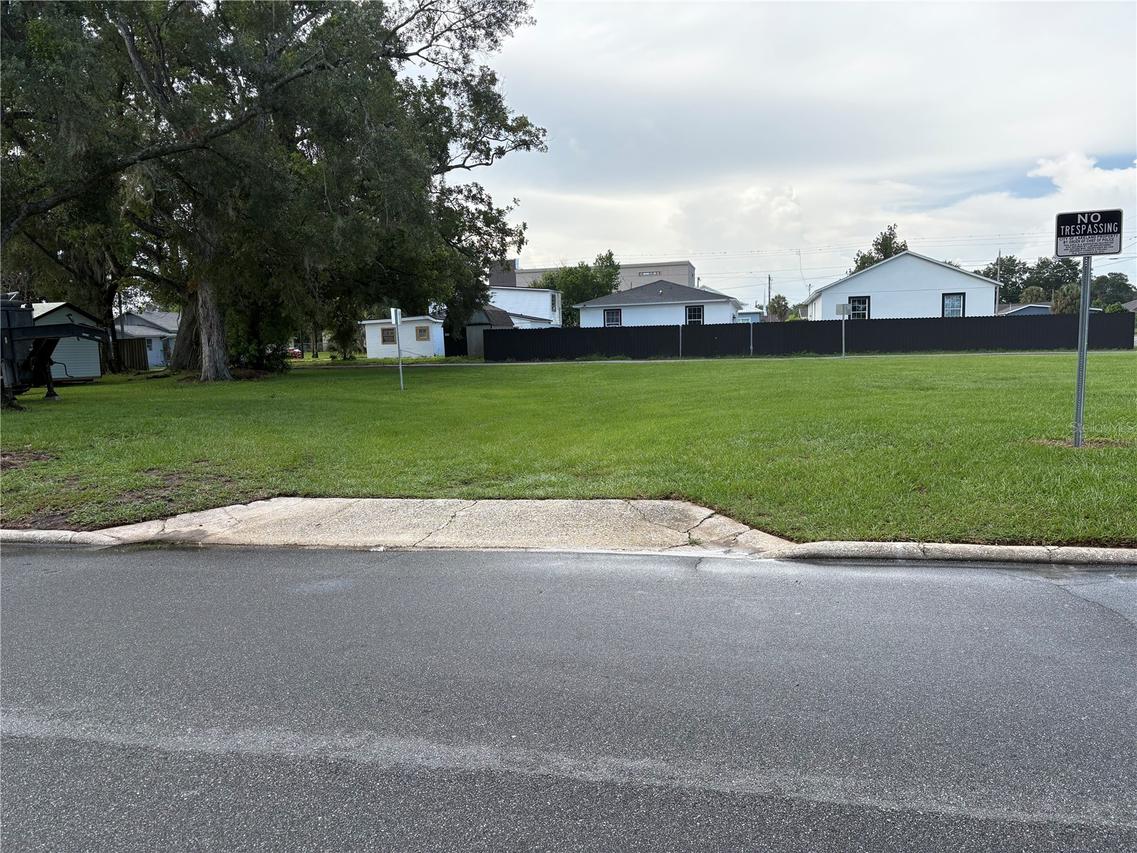 210 W 7th St., Lakeland, FL 33805
