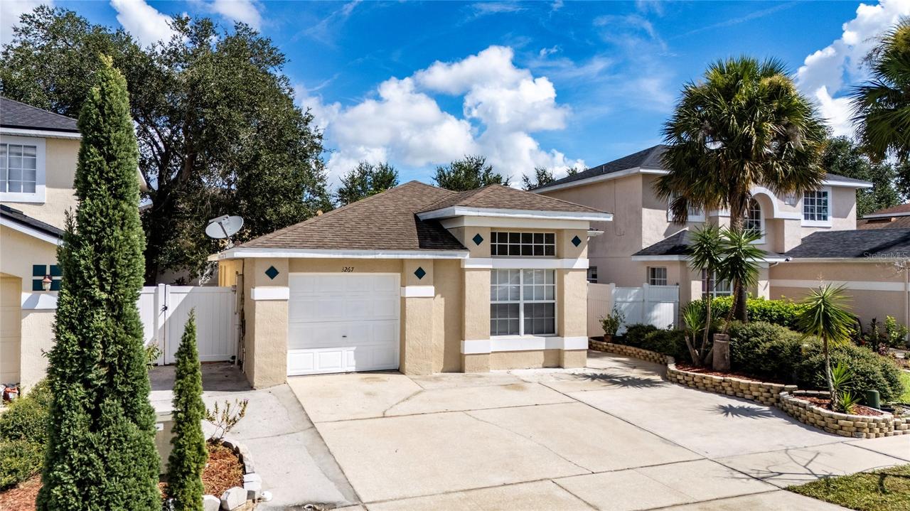 3267 Brewster Dr., Kissimmee, FL 34743