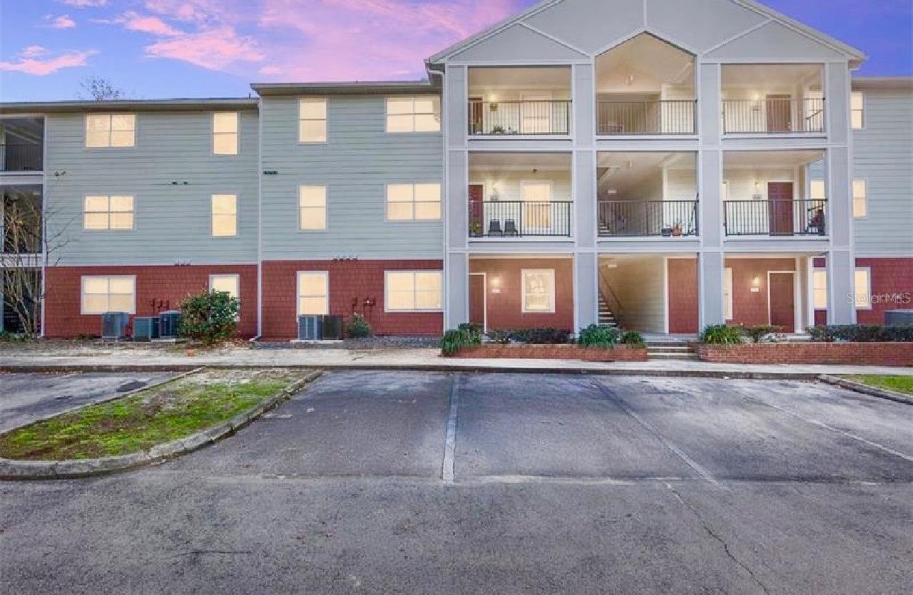 2360 SW Archer Rd. #915, Gainesville, FL 32608
