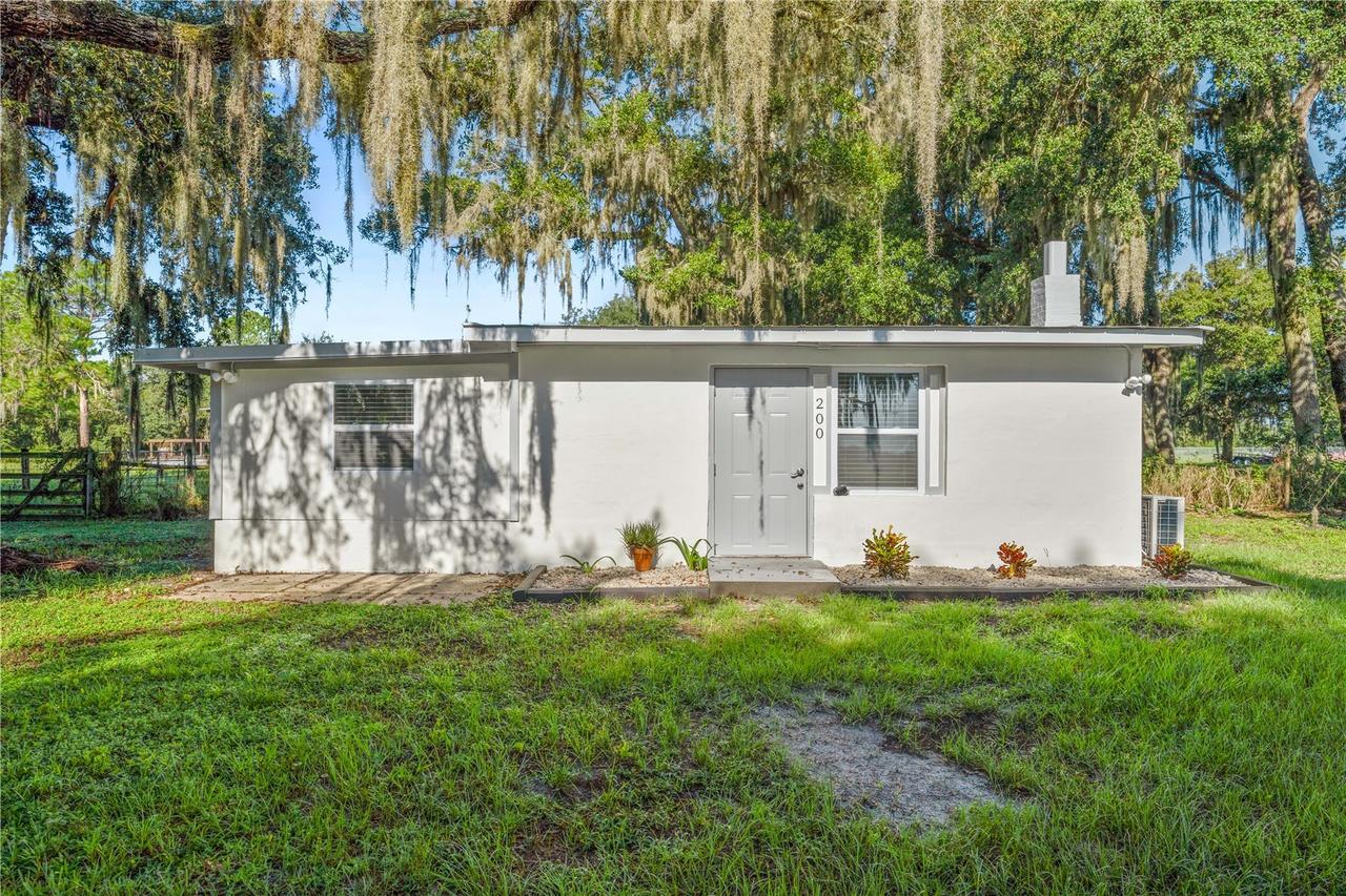 200 Lake Marian Rd., Kenansville, FL 34739