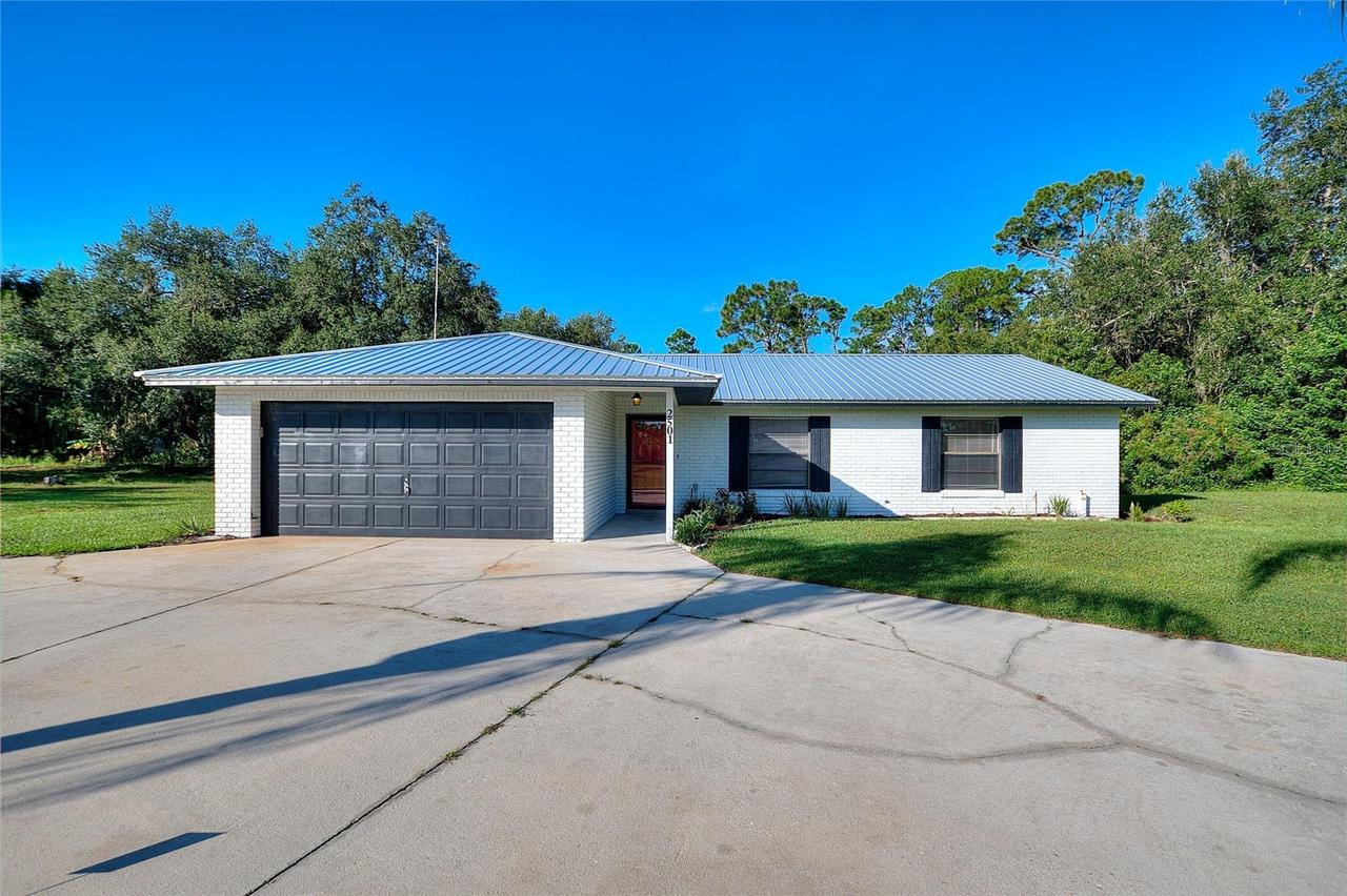 2501 Plumosa Dr., Indian Lake Estates, FL 33855