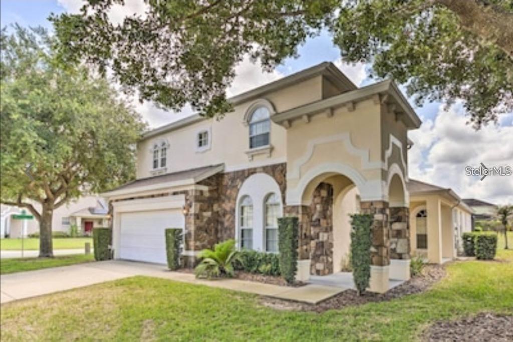 214 Tupelo Cir., Davenport, FL 33897