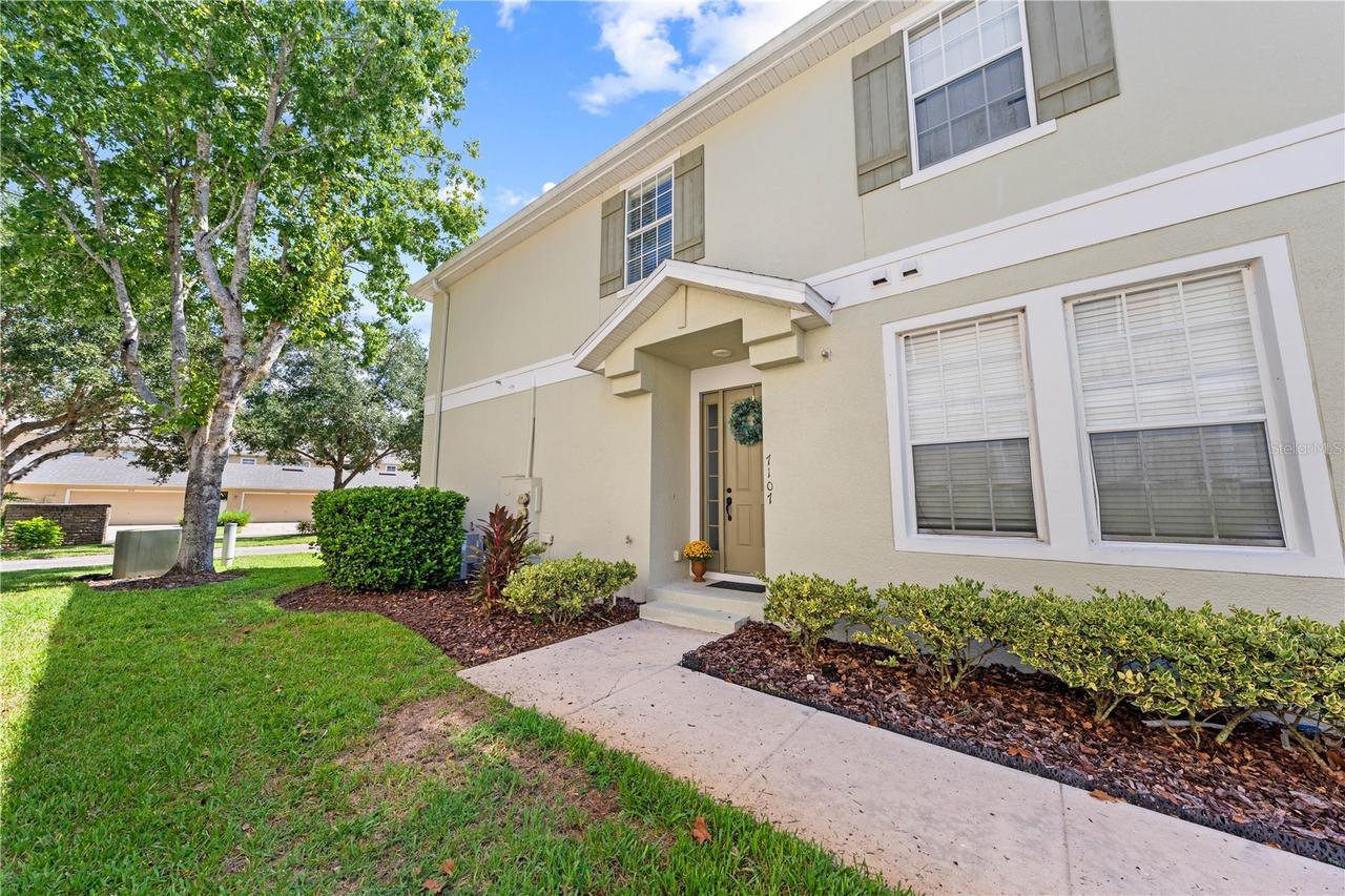 7107 Red Lantern Dr, Harmony, FL 34773