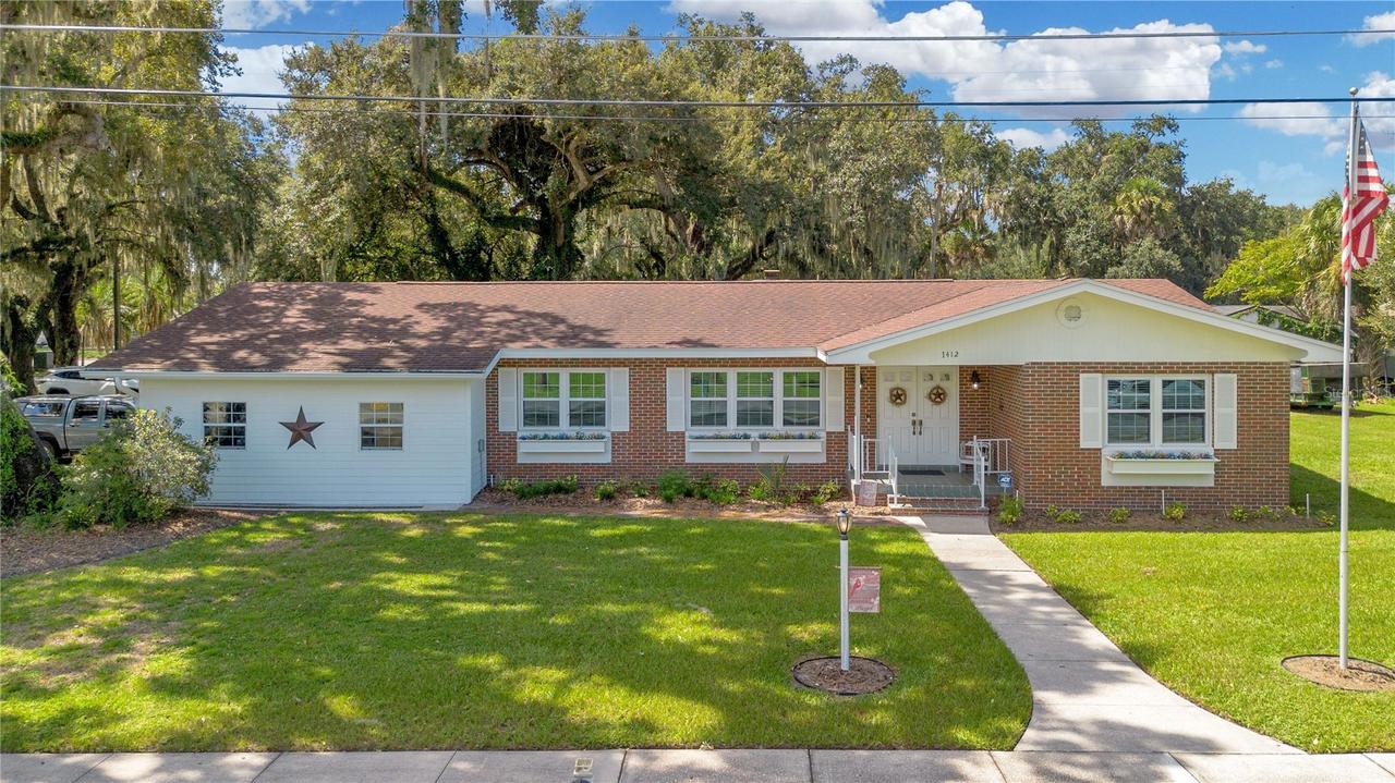 1412 Lakeview Ave., Kissimmee, FL 34744