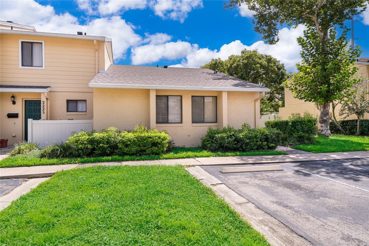 2229 Ohara Ct. #61, Orlando, FL 32812