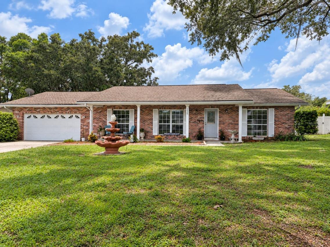 5838 Gibson Shores Dr., Lakeland, FL 33809